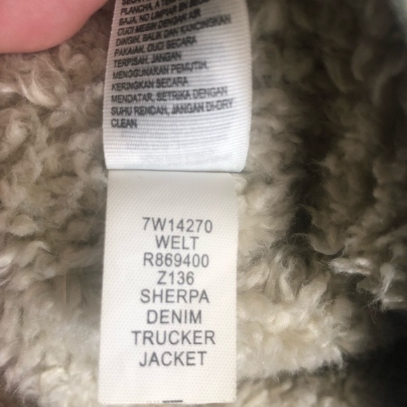 LUCKY BRAND Sherpa Lined Denim Trucker Jacket - Picture 8 of 12